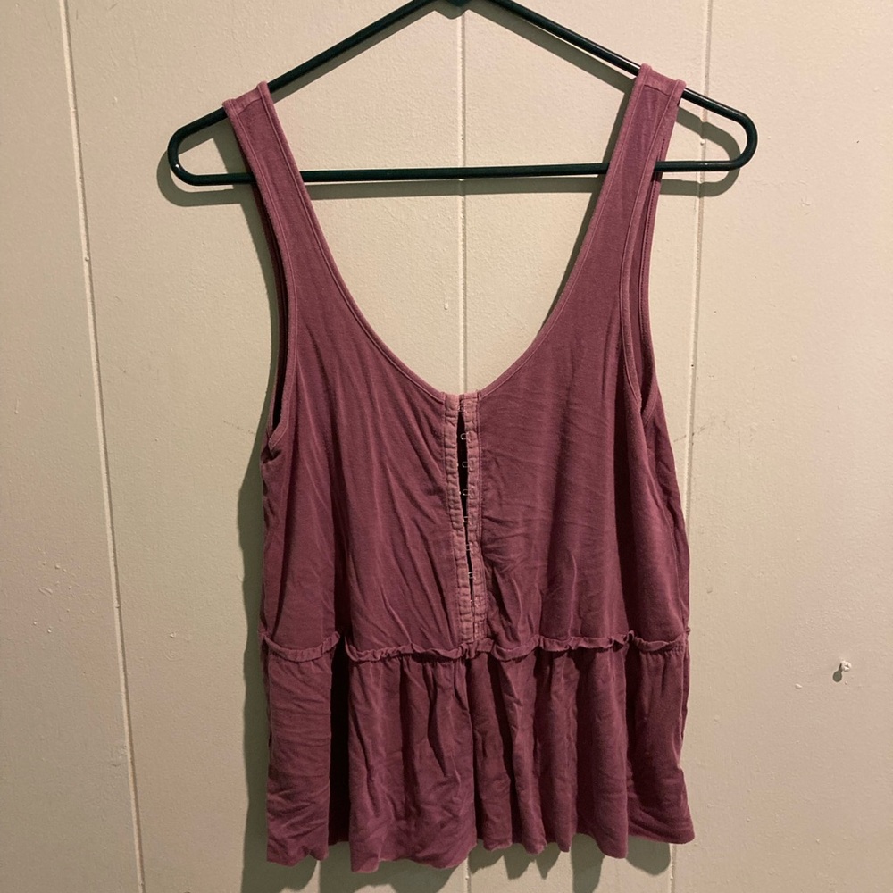 Soft & Sexy American Eagle purple tank top. Size S. Good condition.
